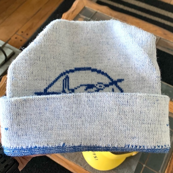 Vintage Mammoth Mountain Air Shuttle Beanie Winter Hat One Size Outerwear Unisex - Picture 2 of 3